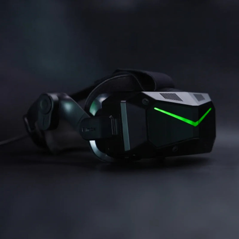 展示中的 Pimax Crystal Super VR头显设备