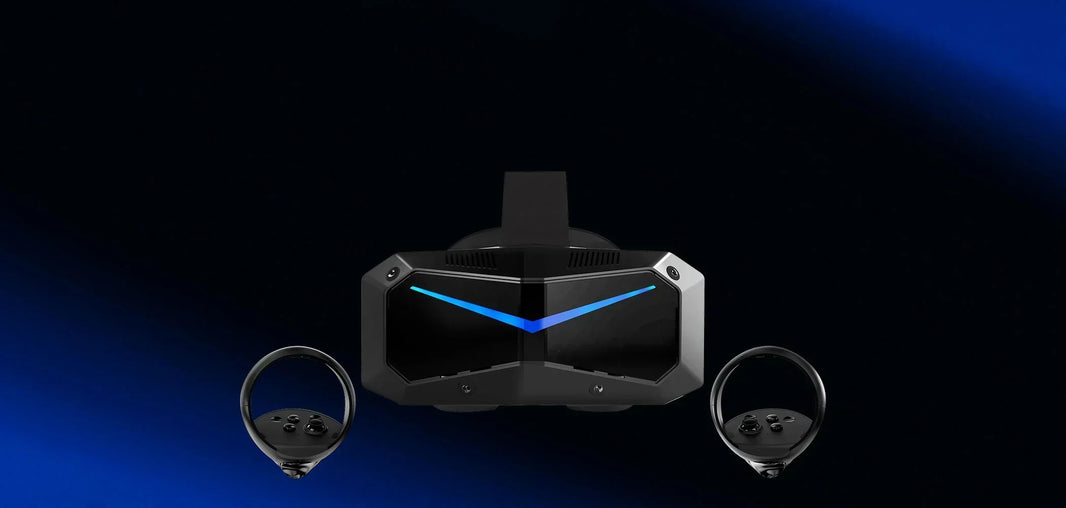 Crystal Super 头显在中间两边是两个手柄